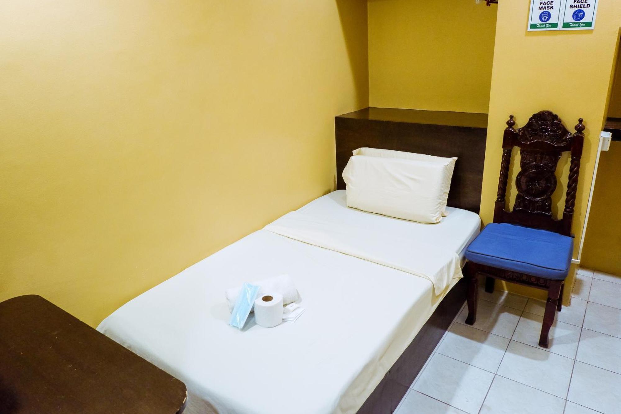 Hotel Juliano 2* Manila